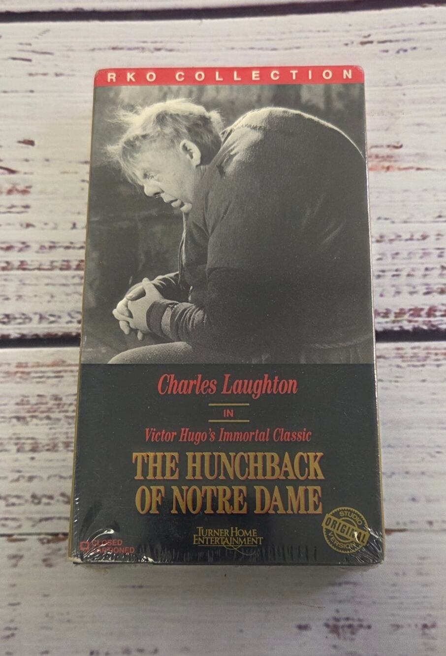 The Hunchback of Notre Dame 1939 VHS New Sealed Charles Laughton